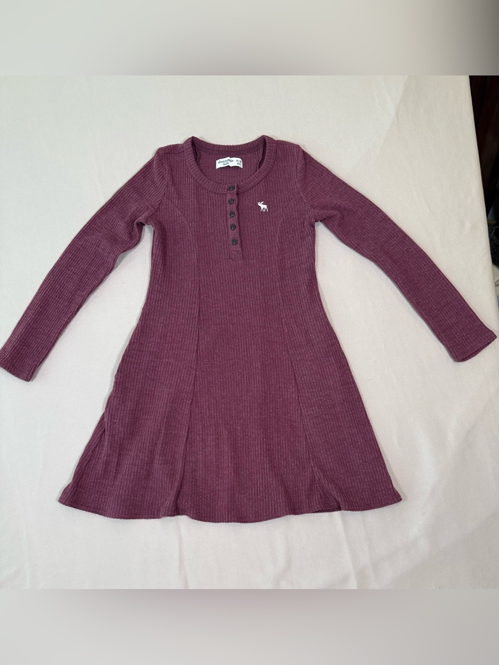 Abercrombie Kids Ribbed Henley Burgundy Long Sleeve Sweater Dress, size 9/10.